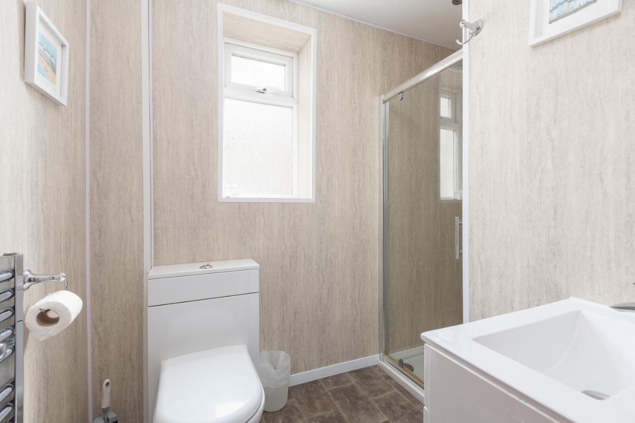 Beachcliffe Lodge Apartments Blackpool Bagian luar foto